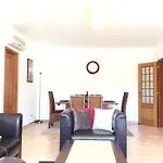 아파트 Albufeira, Standind Flat With Swimming Pool