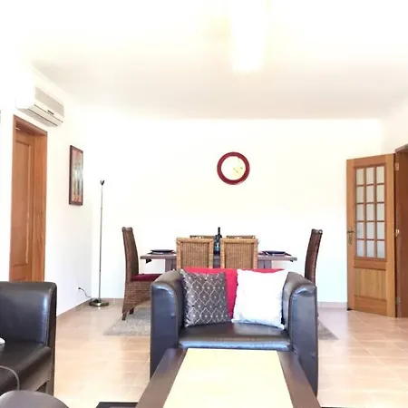 דירה Albufeira, Standind Flat With Swimming Pool