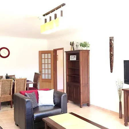 דירה Albufeira, Standind Flat With Swimming Pool אלבופיירה