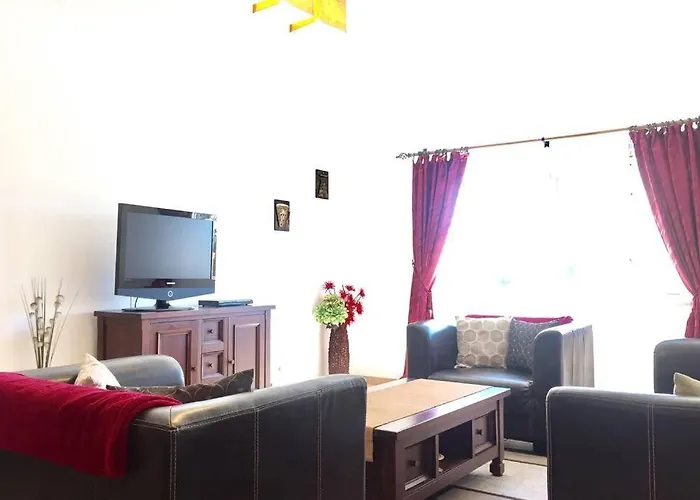 Albufeira, Standind Flat With Swimming Pool Albufeira